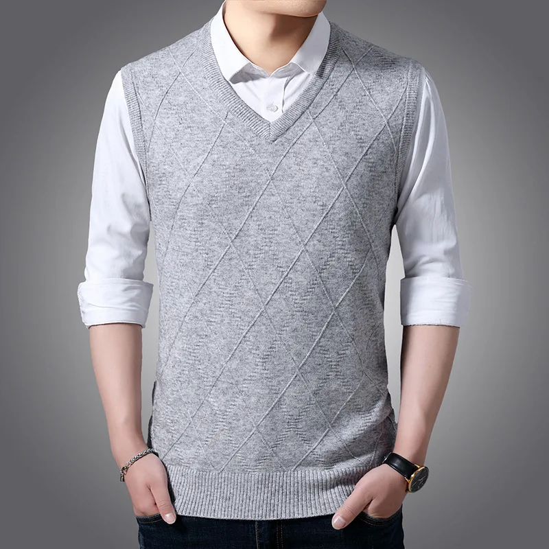 Autumn and Winter Men's V-neck Knitted Wool Vest Youth Jacquard Rhombock Sleeveless Wool Vest
Autumn and Winter Men's V-neck Knitted Wool Vest Youth Jacquard Rhombock Sleeveless Wool Vest