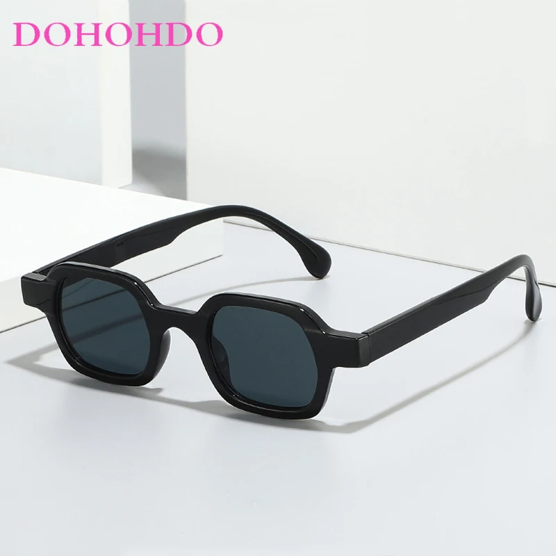 Fashion Designer Small Square Sunglasses Woman Man Vintage Classic Sun Glasses Summer Traveling Shades Unisex UV400 Gafas De Sol
Fashion Designer Small Square Sunglasses Woman Man Vintage Classic Sun Glasses Summer Traveling Shades Unisex UV400 Gafas De Sol