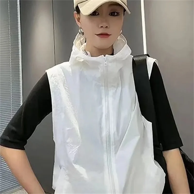 Double Layer Women Vest Summer Sleeveless Sun Protection Clothes Women Liner Waistcoats Light Thin Sunscreen Jacket
Double Layer Women Vest Summer Sleeveless Sun Protection Clothes Women Liner Waistcoats Light Thin Sunscreen Jacket