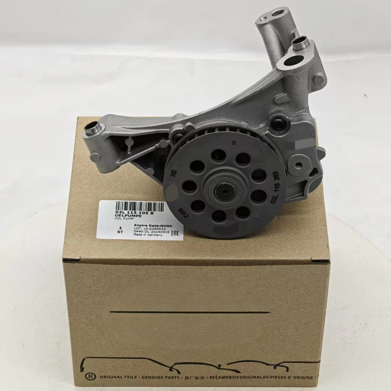 03L115105R 03L115105B Oil Pump for Volkswagen Multivan Amarok Golf Transporter 2003-2016 Audi A1 2012 | OE Replacement
03L115105R 03L115105B Oil Pump for Volkswagen Multivan Amarok Golf Transporter 2003-2016 Audi A1 2012 | OE Replacement
