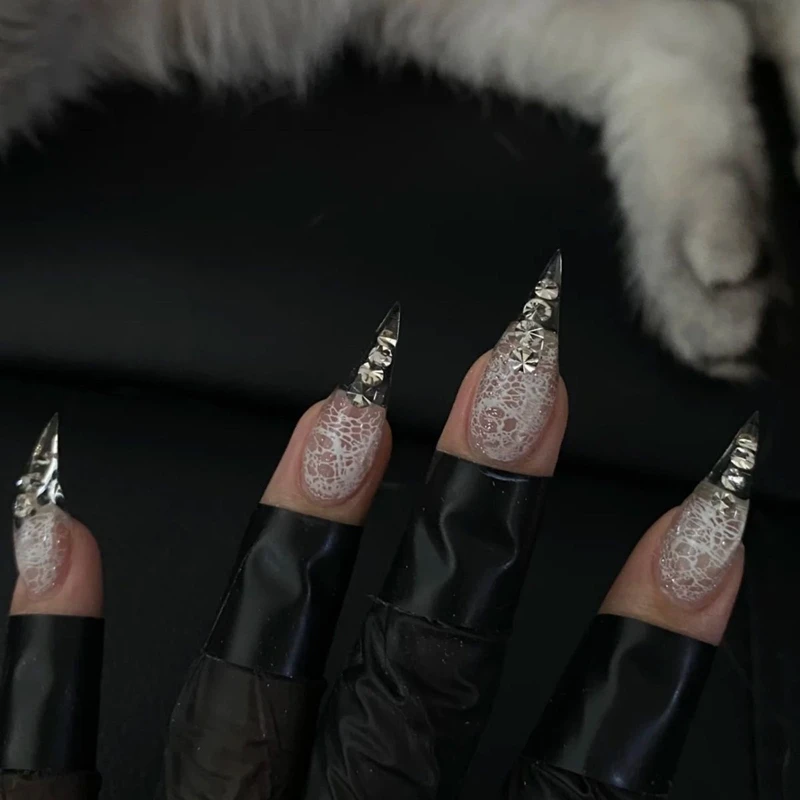 Handmade Cute Cat Claws Lace Press On Nails Tip 10PCS Short Glitter Fake Nail With Glue Custom Thick Acrylic False Nail Supplies
Handmade Cute Cat Claws Lace Press On Nails Tip 10PCS Short Glitter Fake Nail With Glue Custom Thick Acrylic False Nail Supplies