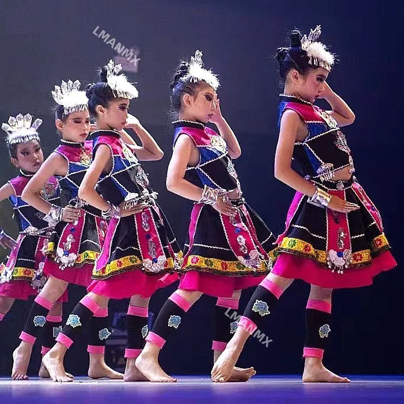 Детские костюмы для выступлений этнических меньшинств, этнические костюмы Wa, прогулка в горах и воде, танцевальные костюмы
Детские костюмы для выступлений этнических меньшинств, этнические костюмы Wa, прогулка в горах и воде, танцевальные костюмы