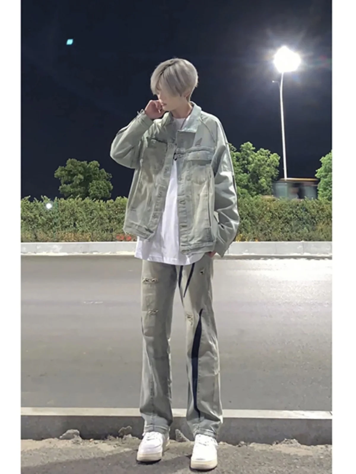 American Yellow Mud Hole Denim Jeans for Boys Teenagers Autumn High Waist Zipper Closure Loose Bell Bot Faionable Wear
American Yellow Mud Hole Denim Jeans for Boys Teenagers Autumn High Waist Zipper Closure Loose Bell Bot Faionable Wear
