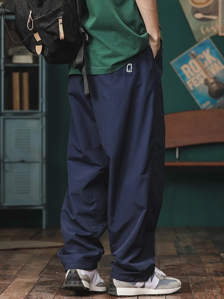 Outdoor Nylon Qui Dry Sport Pants Men's Spring Thin Loose Wide Leg Workwear Casual Trousers Faionable Japanese Brand
Outdoor Nylon Qui Dry Sport Pants Men's Spring Thin Loose Wide Leg Workwear Casual Trousers Faionable Japanese Brand