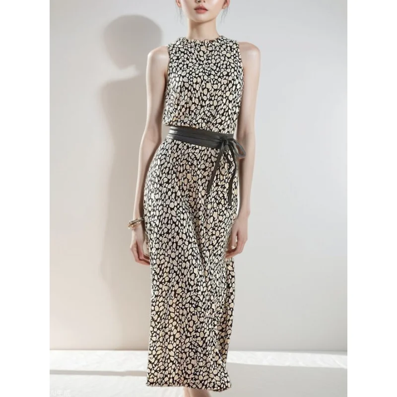2025 new leopard print casual long dress mild luxury retro versatile slimming elegant Korean style
2025 new leopard print casual long dress mild luxury retro versatile slimming elegant Korean style