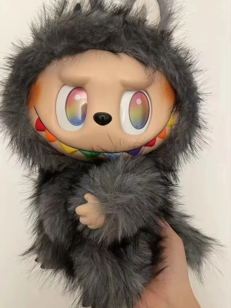 LABUBU V3 Zimomo Big Into Energy Secret ID 38cm Plush Blind Box Designer Toy Room decoration ornaments Hug Pillow Surprise Gift
LABUBU V3 Zimomo Big Into Energy Secret ID 38cm Plush Blind Box Designer Toy Room decoration ornaments Hug Pillow Surprise Gift