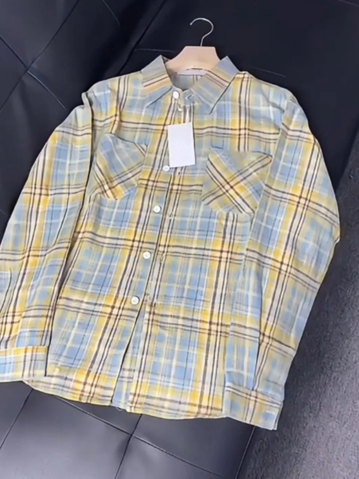 Yellow Plaid Haome Long Sve irt Men's Sle Cleanfit Trendy American Retro 2024 New Outerwear Casual Loose Fit Summer
Yellow Plaid Haome Long Sve irt Men's Sle Cleanfit Trendy American Retro 2024 New Outerwear Casual Loose Fit Summer