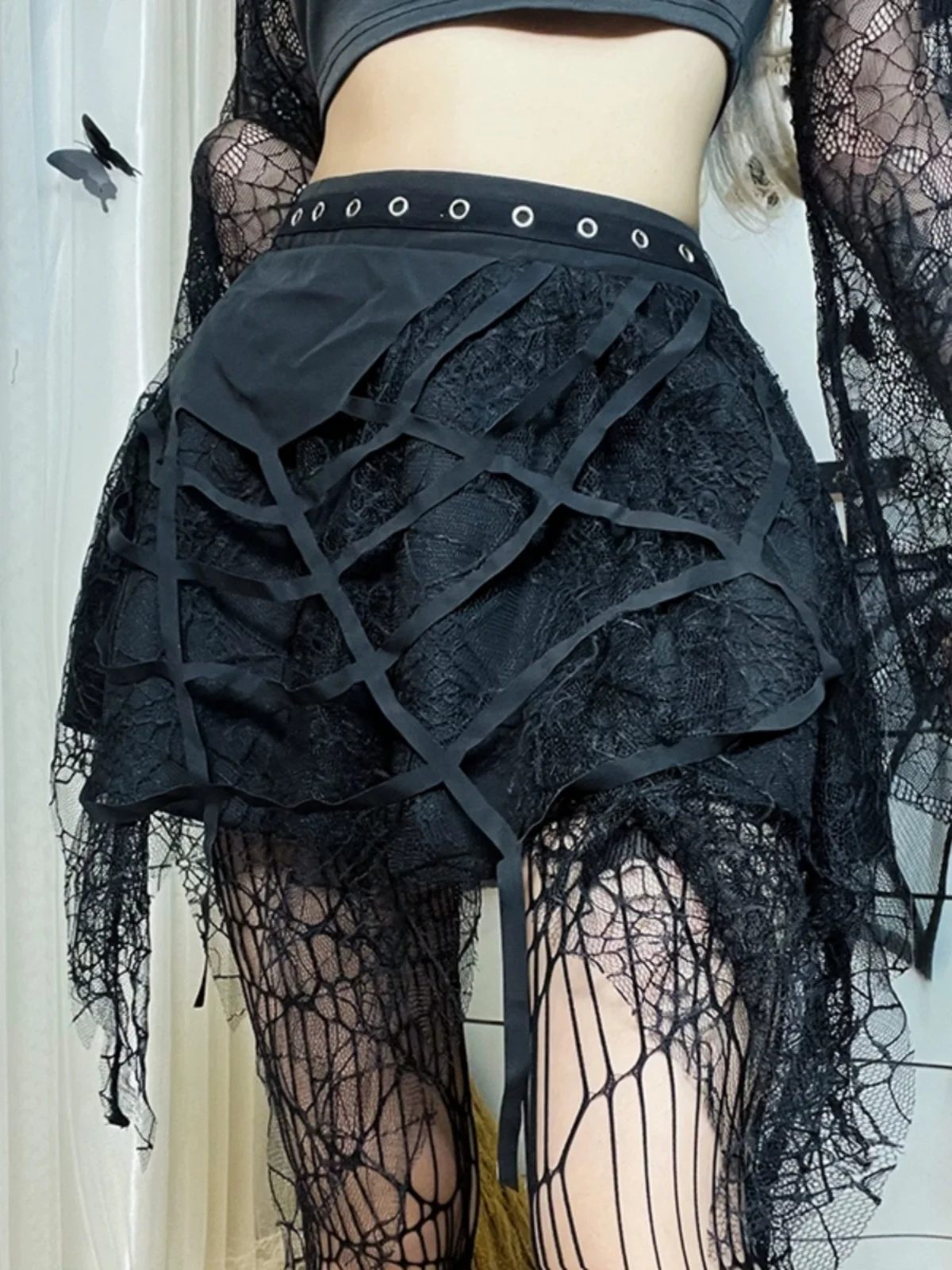 Black Punk Style Cobweb Gauze Lace Fringe Mini Skirt High Waist Patchwork A-line Skirt Fashion Sweet Spring/Summer Women's Wear
Black Punk Style Cobweb Gauze Lace Fringe Mini Skirt High Waist Patchwork A-line Skirt Fashion Sweet Spring/Summer Women's Wear