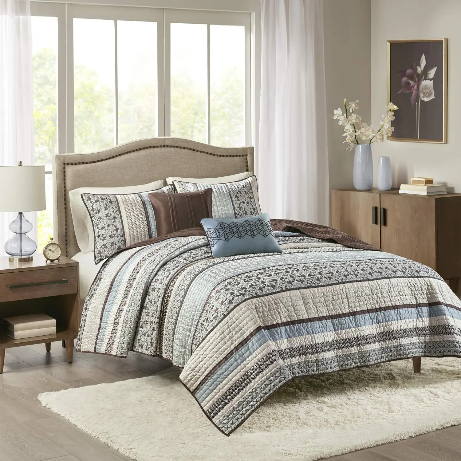 Lightweight Jacquard Stripes Coverlet Set 5 Piece - Floral Blue, Full/Queen 90x90, All Season Bedding with Shams & Decorative
Lightweight Jacquard Stripes Coverlet Set 5 Piece - Floral Blue, Full/Queen 90x90, All Season Bedding with Shams & Decorative