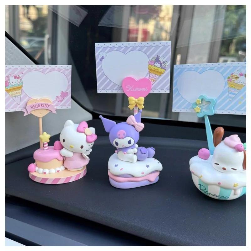 Аниме десертная серия Hellokittys Kuromi понравико плюшевая кукла автомобиль сообщение бумажные декоративные украшения кавайные автомобильные аксессуары
Аниме десертная серия Hellokittys Kuromi понравико плюшевая кукла автомобиль сообщение бумажные декоративные украшения кавайные автомобильные аксессуары