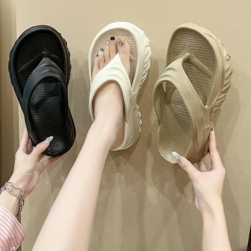Small Girls Elevator Shoes Platform 9cm High Heels beach flip-flop Slippers woman Summer Outdoor Eva Flip flops chunky slides
Small Girls Elevator Shoes Platform 9cm High Heels beach flip-flop Slippers woman Summer Outdoor Eva Flip flops chunky slides