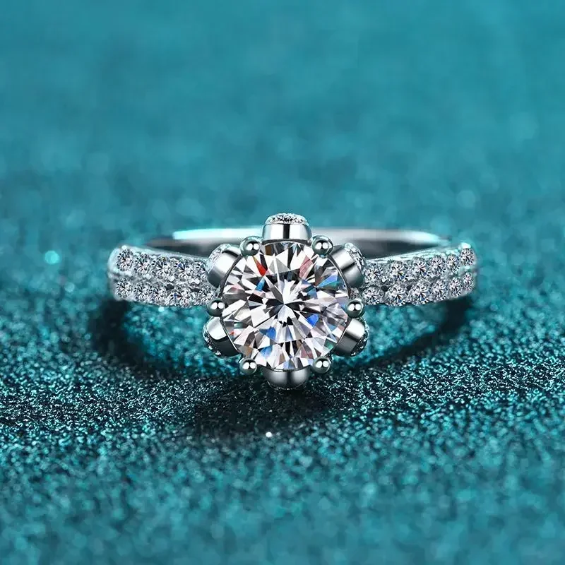 New Moissanite Rings 5ct White Gold plated Sterling Silver D VVS1 Lab Diamond with GRA Certificate Wedding Ring for Women
New Moissanite Rings 5ct White Gold plated Sterling Silver D VVS1 Lab Diamond with GRA Certificate Wedding Ring for Women