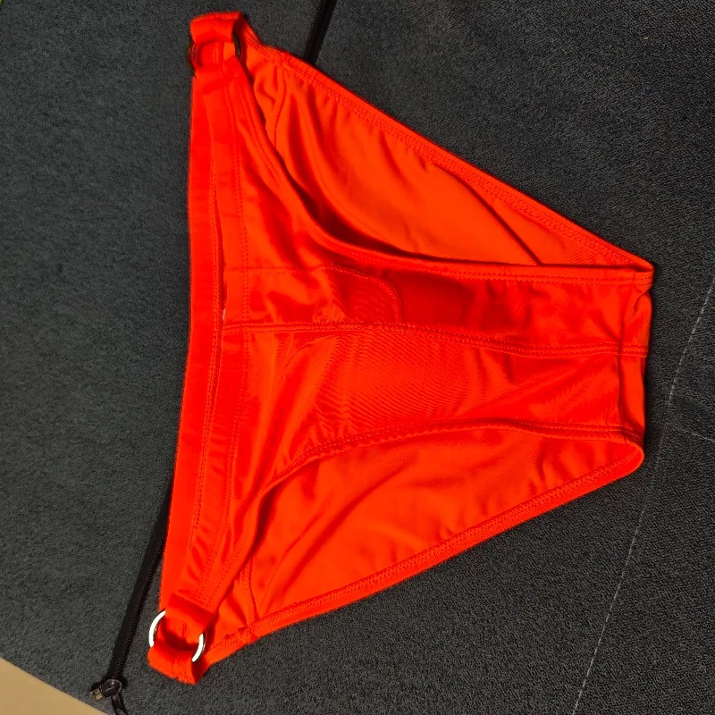 2026 Men's Double Circle Triangle Swimming Pants Fashion Low Belt Cup Swimming Pants 10104zb
2026 Men's Double Circle Triangle Swimming Pants Fashion Low Belt Cup Swimming Pants 10104zb