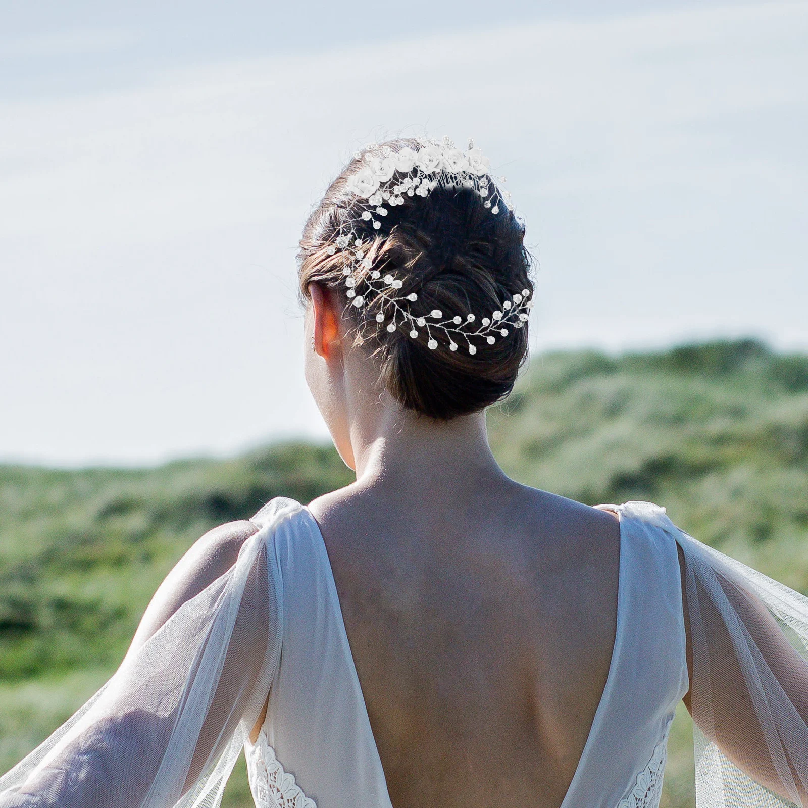 Pearl Flower Hair Comb Bridesmaids Headbands Manual Bridal for Wedding Rhinestones Women Headdress 
Pearl Flower Hair Comb Bridesmaids Headbands Manual Bridal for Wedding Rhinestones Women Headdress