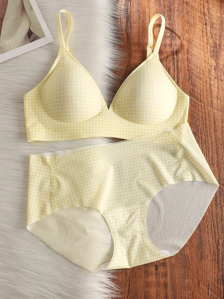 Элегантный бесшовный бюстгальтер без косточек с небольшой грудью, непровисающий, тонкие регулируемые бретели, комфортный комплект без косточек, легкий поддерживающий бюстгальтер для Великобритании
Элегантный бесшовный бюстгальтер без косточек с небольшой грудью, непровисающий, тонкие регулируемые бретели, комфортный комплект без косточек, легкий поддерживающий бюстгальтер для Великобритании