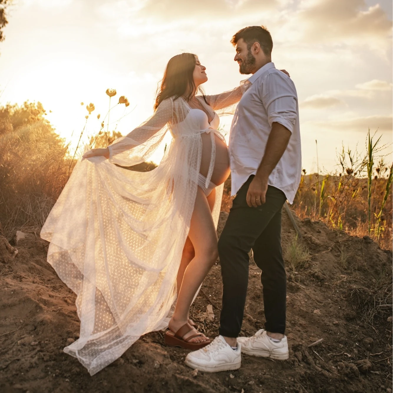 Dot Tulle Maternity Photography Props Long Dress Pregnant Woman Tulle Long Dress For Photo Shoot Session
Dot Tulle Maternity Photography Props Long Dress Pregnant Woman Tulle Long Dress For Photo Shoot Session