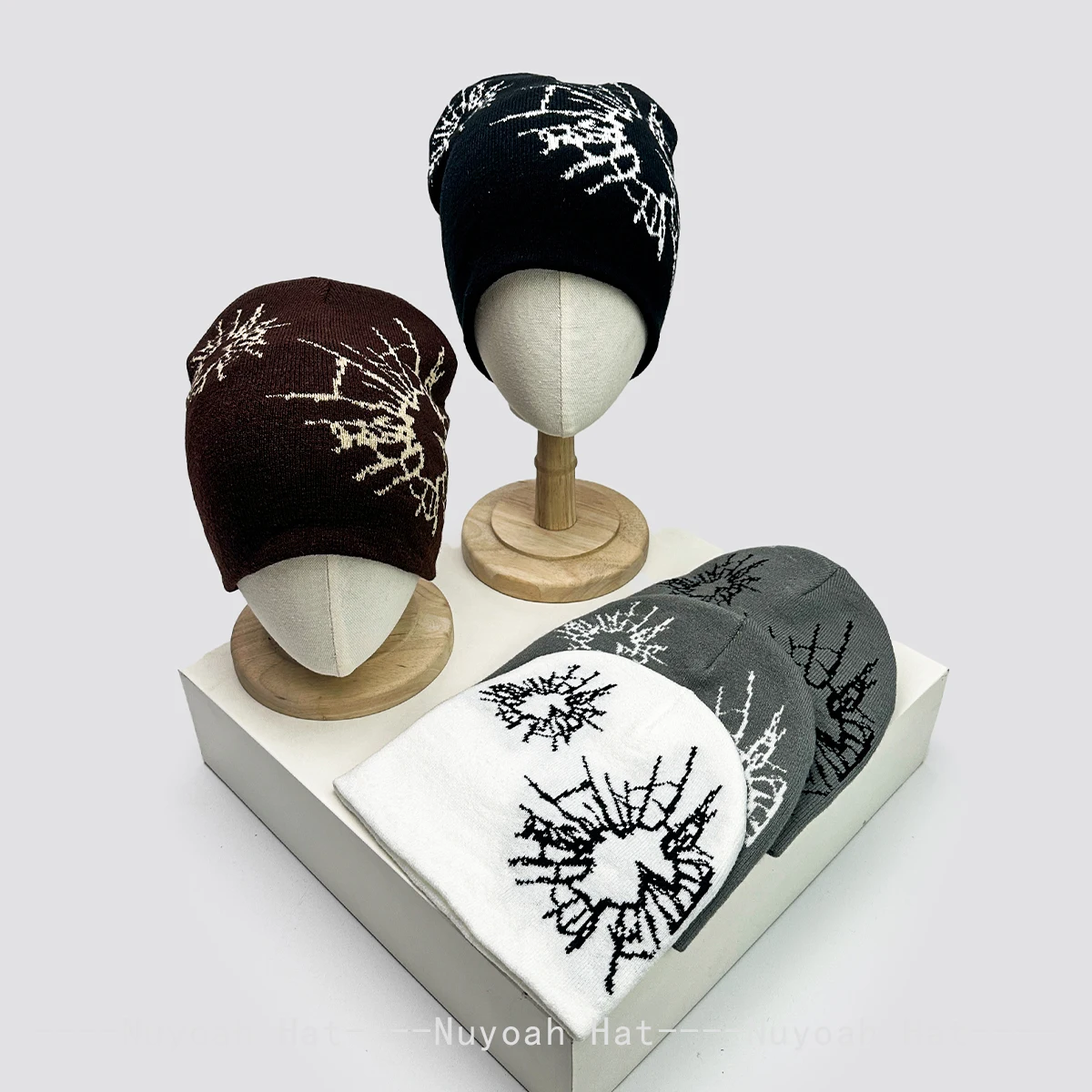New Men Women Color Block Cullet Jacquard Knitted Hats Hip Hop Warm Rap Personal Street Fashion Outdoor Beanies Versatile Ski
New Men Women Color Block Cullet Jacquard Knitted Hats Hip Hop Warm Rap Personal Street Fashion Outdoor Beanies Versatile Ski