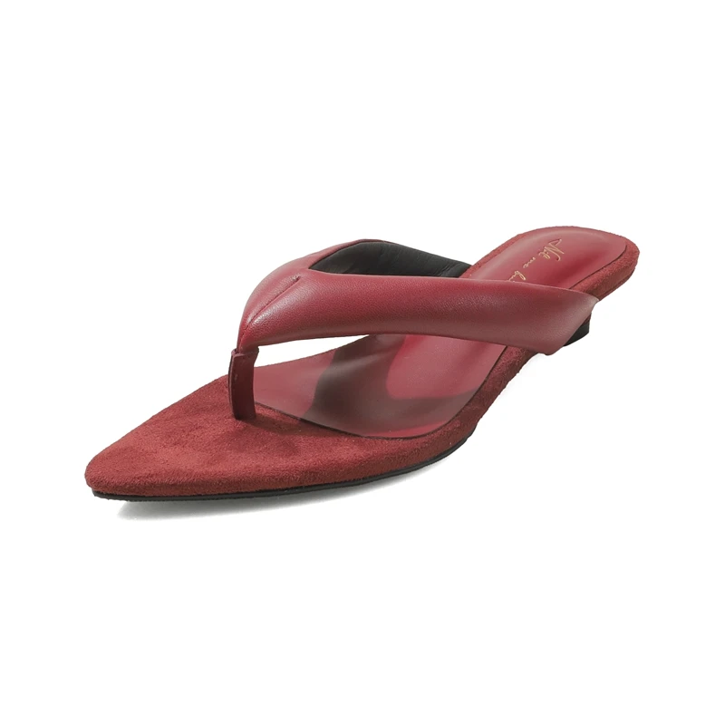 2026 New Fashion Genuine Leather Women Summer Sandals Wedge Heels Shoes Pointed Toe Flip-flops Casual Shoes Dress 34-40
2026 New Fashion Genuine Leather Women Summer Sandals Wedge Heels Shoes Pointed Toe Flip-flops Casual Shoes Dress 34-40