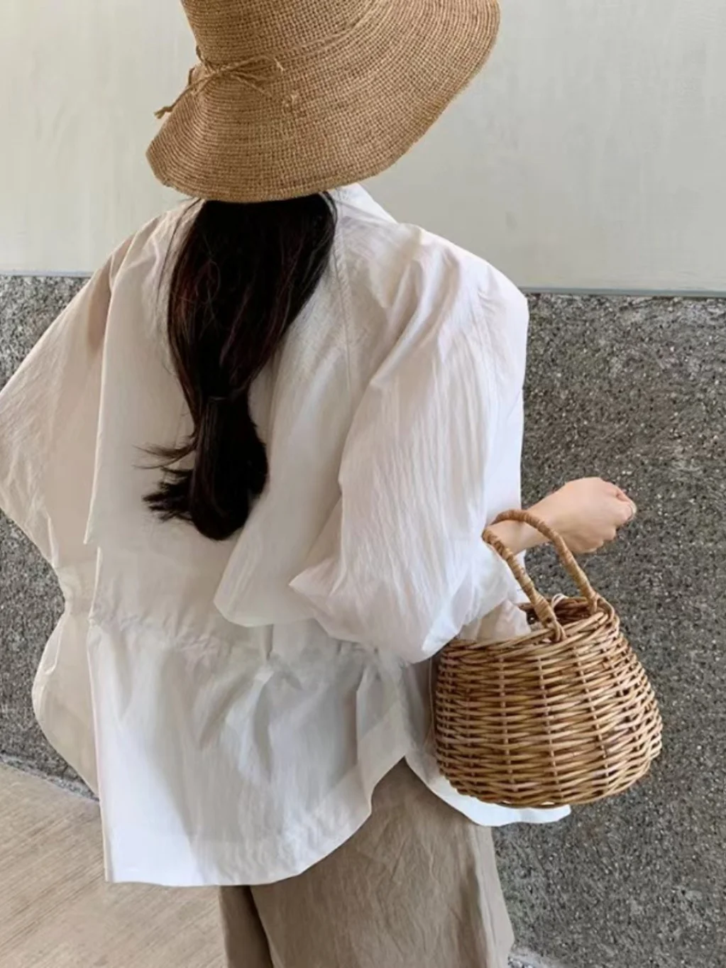 Women's Vintage Loose Fit Slimming Lightweight Stand Collar Sun Protection Outerwear Dstring Waist Air Conditioning Top
Women's Vintage Loose Fit Slimming Lightweight Stand Collar Sun Protection Outerwear Dstring Waist Air Conditioning Top