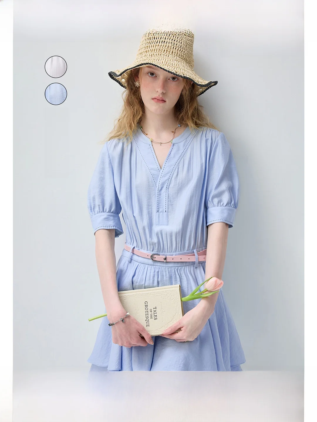 VEGA CHANG Light Blue V-neck Waist-cinched Cake Skirt Women's Commute A-line Skirt Embroidered Summer New Style Korean Version
VEGA CHANG Light Blue V-neck Waist-cinched Cake Skirt Women's Commute A-line Skirt Embroidered Summer New Style Korean Version
