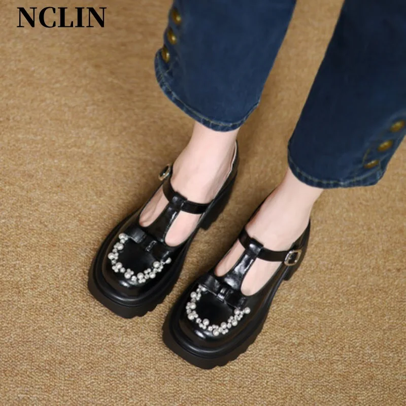 Spring/Summer Women Shoes Round Toe Chunky Heels Genuine Leather Shoes For Women French MARY JANES Shoes Pumps Zapatos De Mujer
Spring/Summer Women Shoes Round Toe Chunky Heels Genuine Leather Shoes For Women French MARY JANES Shoes Pumps Zapatos De Mujer