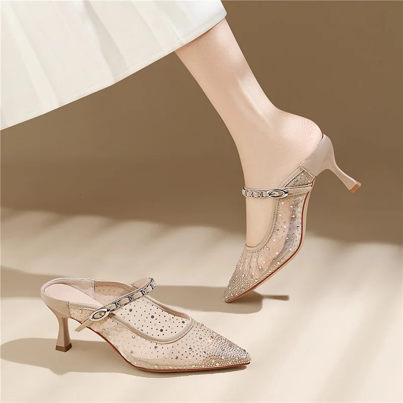 Head Cover Half Slippers Women's Outdoor Summer Pointed Toe Mesh Breathable Fashion Thick Heel Sandals Korean Style
Head Cover Half Slippers Women's Outdoor Summer Pointed Toe Mesh Breathable Fashion Thick Heel Sandals Korean Style