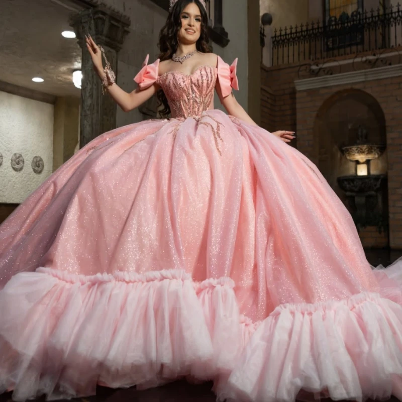 Pink Shiny Ball Gown Quinceanera Dresses Lace Beading Crystal Bow Tiered Tull Corset Off The Shoulder Sweet 16 Dress vestidos 15
Pink Shiny Ball Gown Quinceanera Dresses Lace Beading Crystal Bow Tiered Tull Corset Off The Shoulder Sweet 16 Dress vestidos 15