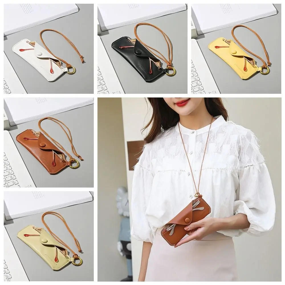 Simple PU Leather Sunglass Organizer Hanging Neck Solid Color Glasses Bag Anti-lost Sunglasses Case Students
Simple PU Leather Sunglass Organizer Hanging Neck Solid Color Glasses Bag Anti-lost Sunglasses Case Students