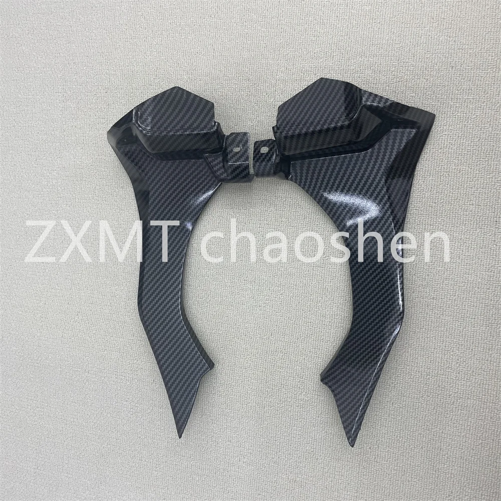 The carbon fiber paint head tube cover of the Yamaha YZF-R1/R1M fairing for motorcycles is suitable for 2015,2016,2017,2018 2019
The carbon fiber paint head tube cover of the Yamaha YZF-R1/R1M fairing for motorcycles is suitable for 2015,2016,2017,2018 2019