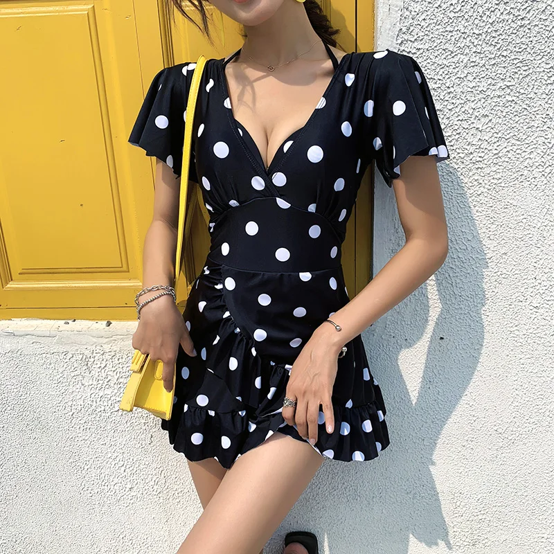 plus Size Swimwear for Plump Sister with Steel Ring ort Sve Swimsuit Thermal Spa Slimming Design Casual Sle
plus Size Swimwear for Plump Sister with Steel Ring ort Sve Swimsuit Thermal Spa Slimming Design Casual Sle