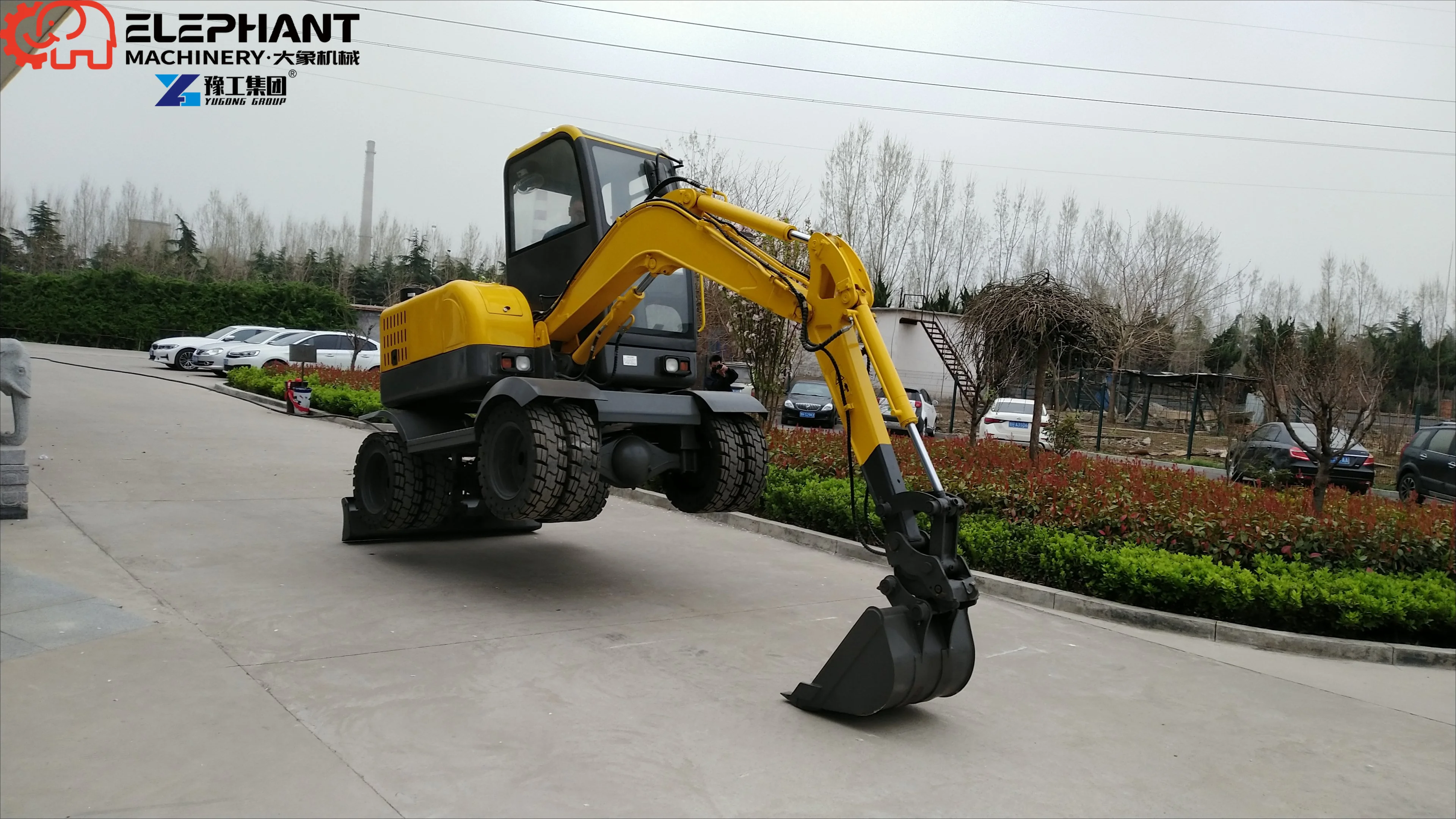 2 Ton Hydraulic Crawler Mini Excavator Rock Breaker Multiple Attachments Forest Clearing Land Development
2 Ton Hydraulic Crawler Mini Excavator Rock Breaker Multiple Attachments Forest Clearing Land Development
