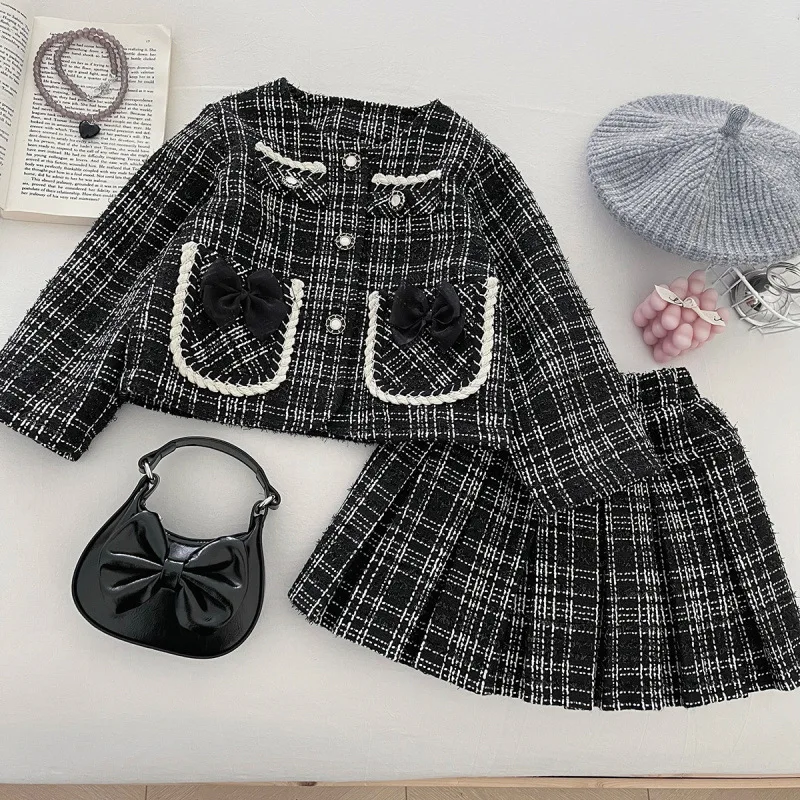 Children's Set New Autumn Girls' Fashionable Elegant Coat Houndstooth Round Neck Two-Piece Set
Children's Set New Autumn Girls' Fashionable Elegant Coat Houndstooth Round Neck Two-Piece Set