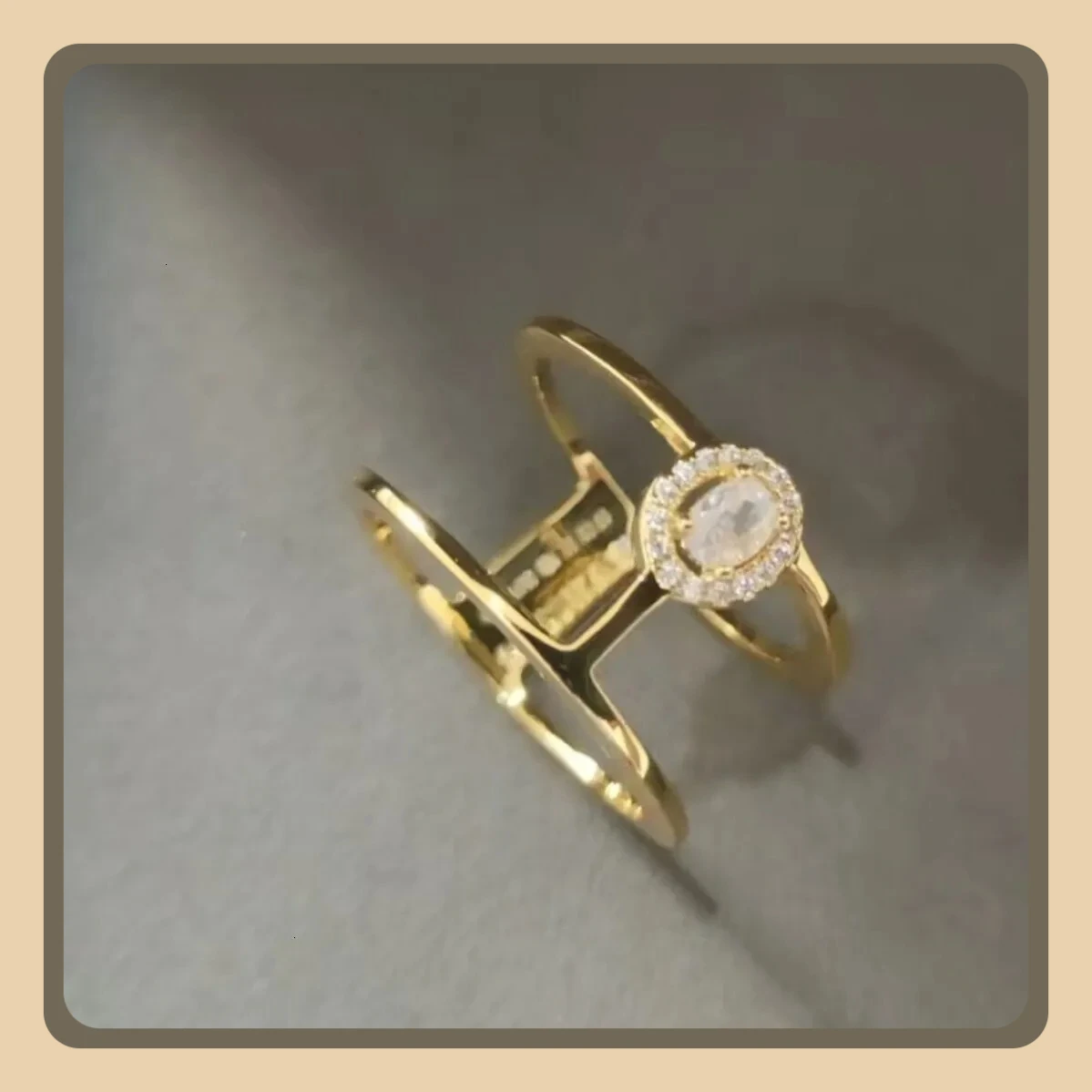 Jewelry M Double Layer Ring Fashionable Elegant High-end Celebrity Style Ring
Jewelry M Double Layer Ring Fashionable Elegant High-end Celebrity Style Ring