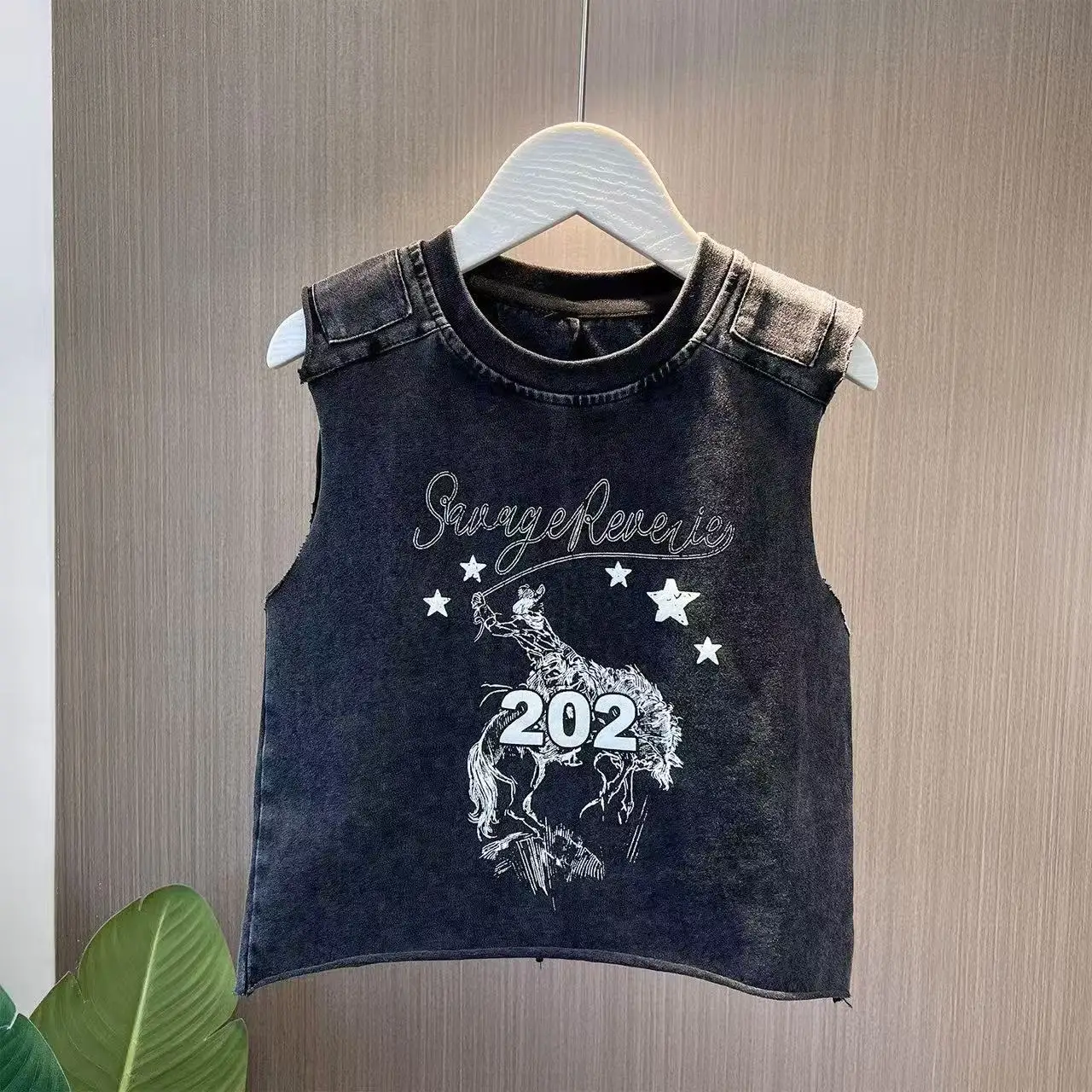 Boys' Summer Korean Style Set Children's Printed Letter Sleeveless T-shirt Vest+Denim Shorts 2-piece Set
Boys' Summer Korean Style Set Children's Printed Letter Sleeveless T-shirt Vest+Denim Shorts 2-piece Set