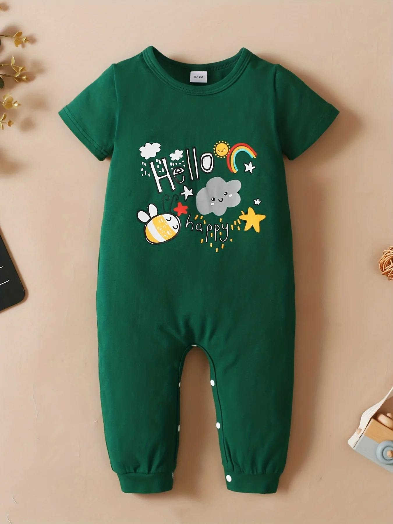 Fashion Summer Toddler Baby boy Green Romper with Bee & Rainbow Print Short Sleeve Jumpsuit for 0-18M Newborn Casual Clothing
Fashion Summer Toddler Baby boy Green Romper with Bee & Rainbow Print Short Sleeve Jumpsuit for 0-18M Newborn Casual Clothing