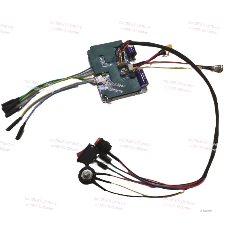 Brushless wired controller 24/36v single drive dual drive four-wheel drive motor sand belt machine accessory controller
Brushless wired controller 24/36v single drive dual drive four-wheel drive motor sand belt machine accessory controller