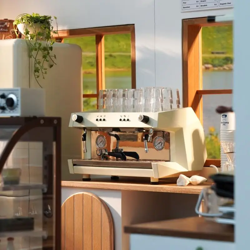 Набор из 6 миниатюрных стаканчиков для воды, 1/6 масштаб, для кукольного домика, миниатюрные бокалы для вина, аксессуары для декора кукольного домика своими руками
Набор из 6 миниатюрных стаканчиков для воды, 1/6 масштаб, для кукольного домика, миниатюрные бокалы для вина, аксессуары для декора кукольного домика своими руками