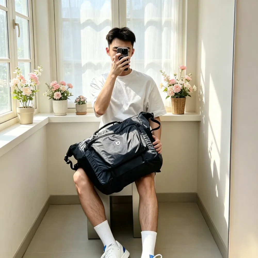 35L Unisex Crossbody Bag, Large Capacity Shoulder Handheld Bag for Outdoor Travel Gym Casual Use
35L Unisex Crossbody Bag, Large Capacity Shoulder Handheld Bag for Outdoor Travel Gym Casual Use