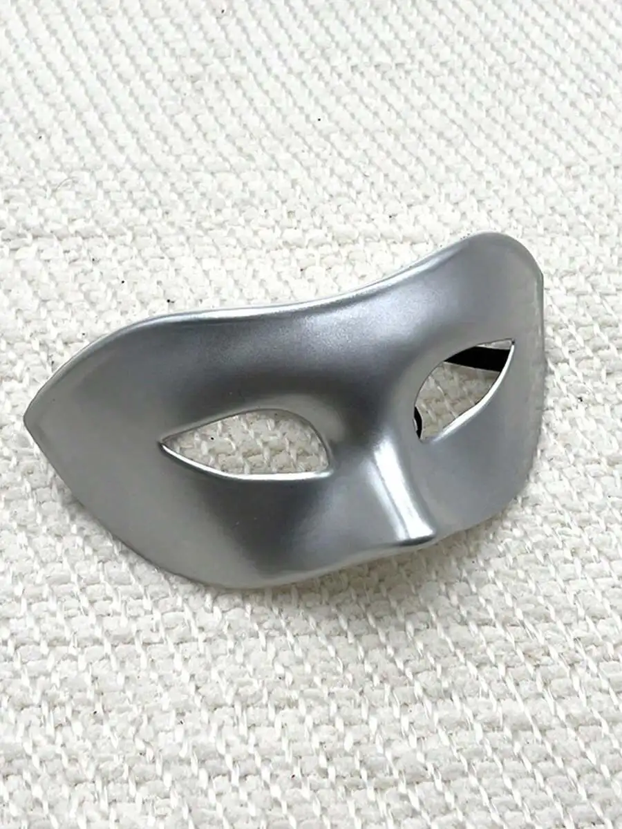 Unisex Half Face Masquerade Mask For Adults Party Carnival Halloween Costume
Unisex Half Face Masquerade Mask For Adults Party Carnival Halloween Costume