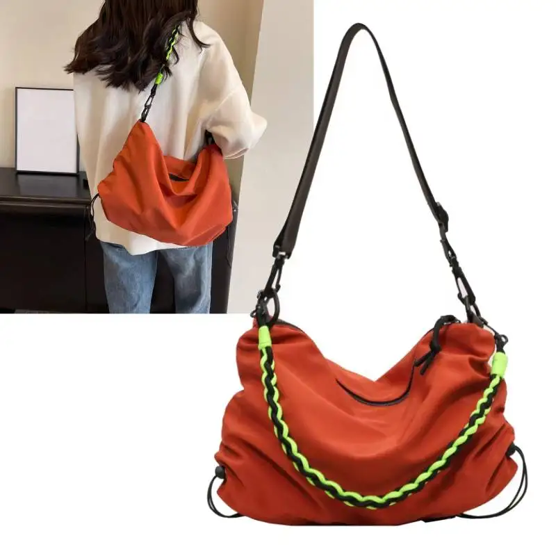 Женская модная сумка через плечо, большая сумка для хранения, поездок на работу, покупок, прогулок, путешествий на открытом воздухе, сумки через плечо, ретро женская дорожная сумка-тоут
Женская модная сумка через плечо, большая сумка для хранения, поездок на работу, покупок, прогулок, путешествий на открытом воздухе, сумки через плечо, ретро женская дорожная сумка-тоут