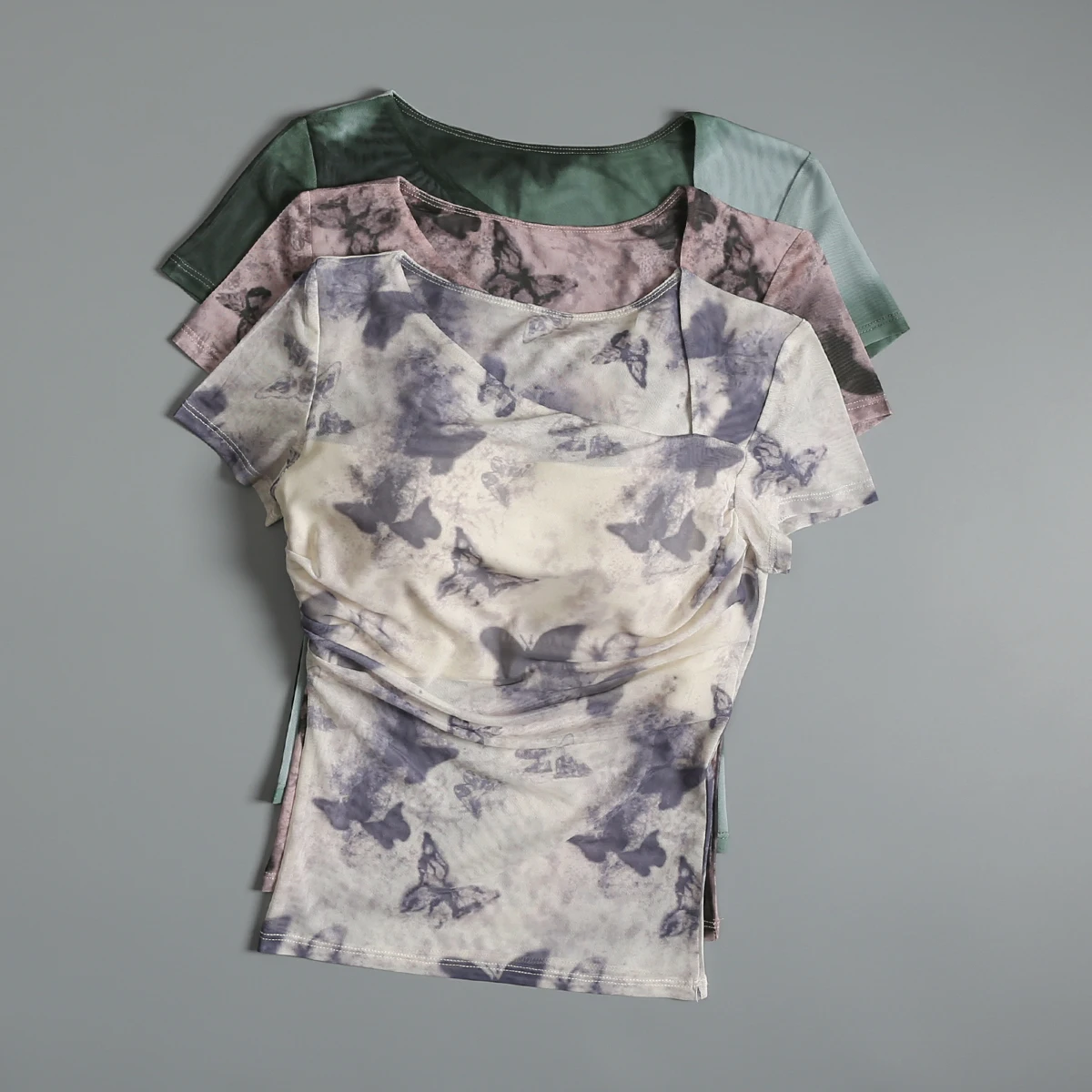 Short-sleeved women's summer slim fit and slim Pilates yoga top with chest pads Professional running speed-drying fitness
Short-sleeved women's summer slim fit and slim Pilates yoga top with chest pads Professional running speed-drying fitness