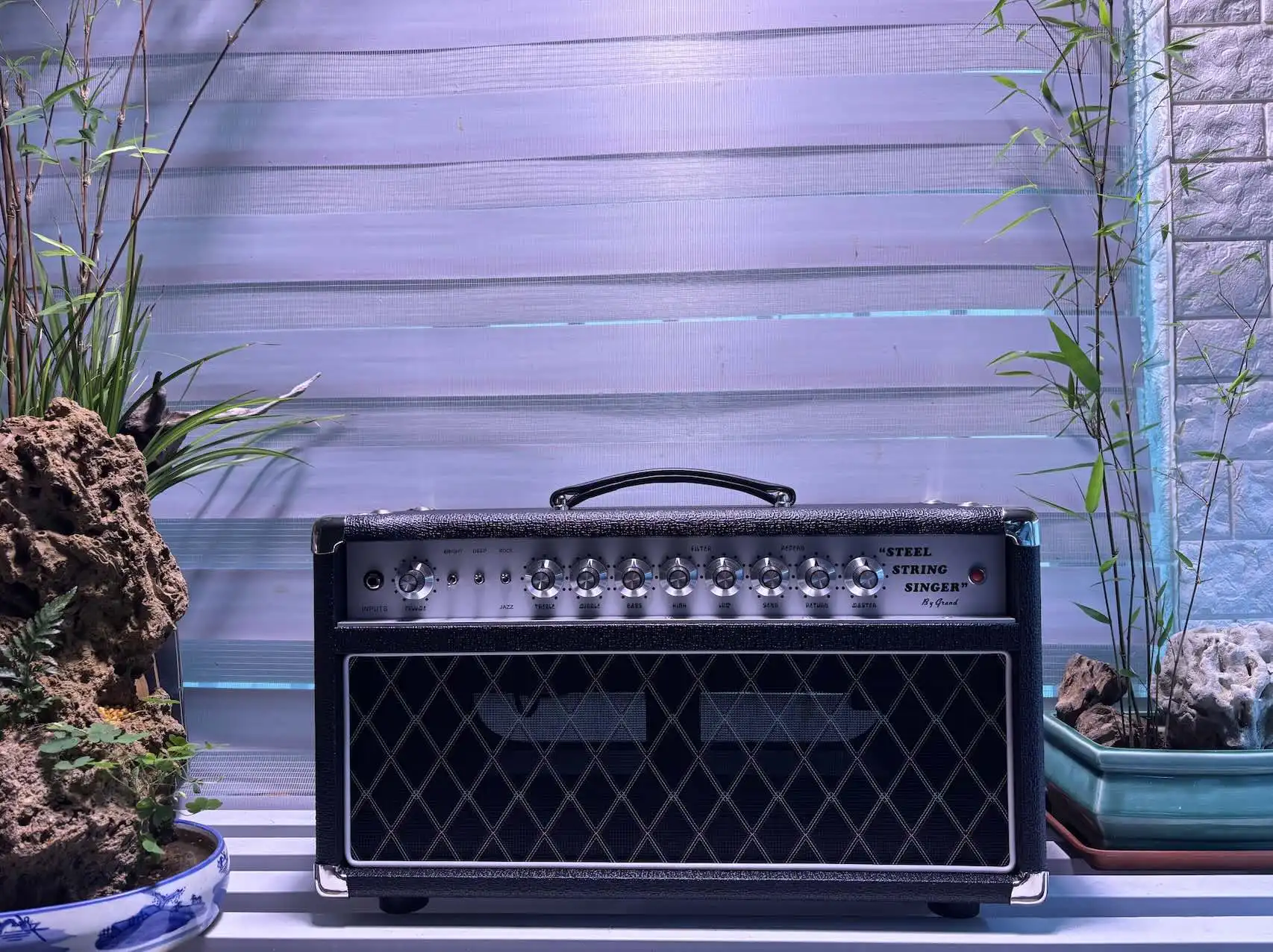 Custom Dumble Steel String Singer Head Clone 20 Вт черного цвета, ламповый усилитель для гитары, китайский ламповый усилитель для гитары
Custom Dumble Steel String Singer Head Clone 20 Вт черного цвета, ламповый усилитель для гитары, китайский ламповый усилитель для гитары