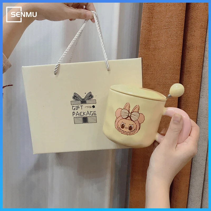 Керамические кружки Labubu, высокое эстетическое значение, подарок на день рождения для женщин, идеальные чашки для воды для влюбленных, аксессуары для дома, кухни, столовой, бара
Керамические кружки Labubu, высокое эстетическое значение, подарок на день рождения для женщин, идеальные чашки для воды для влюбленных, аксессуары для дома, кухни, столовой, бара