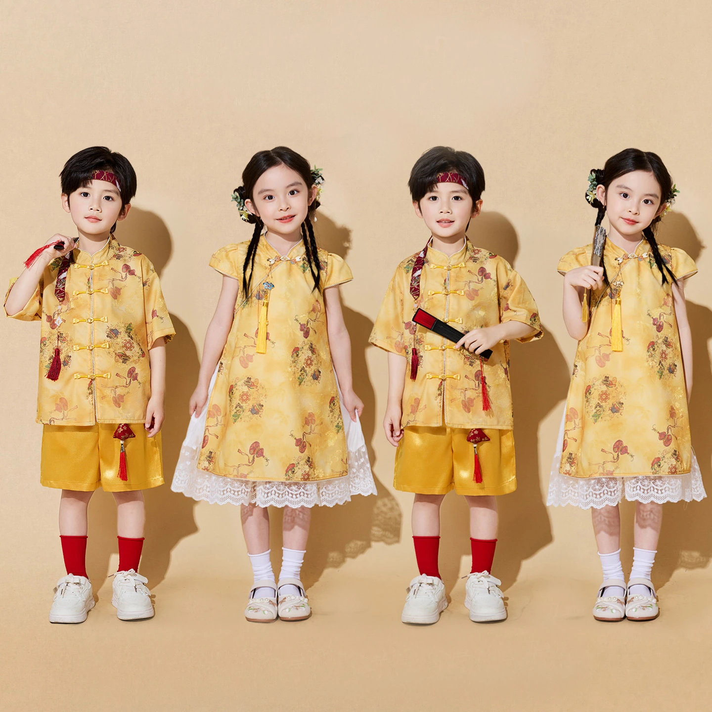 Chinese Traditional Girls Cheongsam Ethnic Style School Party Vintage Kids Cosplay Costumes Children's Clothing Boy Hanfu Set
Chinese Traditional Girls Cheongsam Ethnic Style School Party Vintage Kids Cosplay Costumes Children's Clothing Boy Hanfu Set