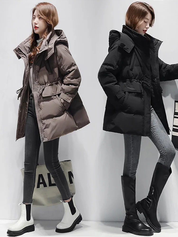 Женская осенне-зимняя утепленная хлопковая куртка средней длины с капюшоном, теплая верхняя одежда в модном корейском стиле
Женская осенне-зимняя утепленная хлопковая куртка средней длины с капюшоном, теплая верхняя одежда в модном корейском стиле