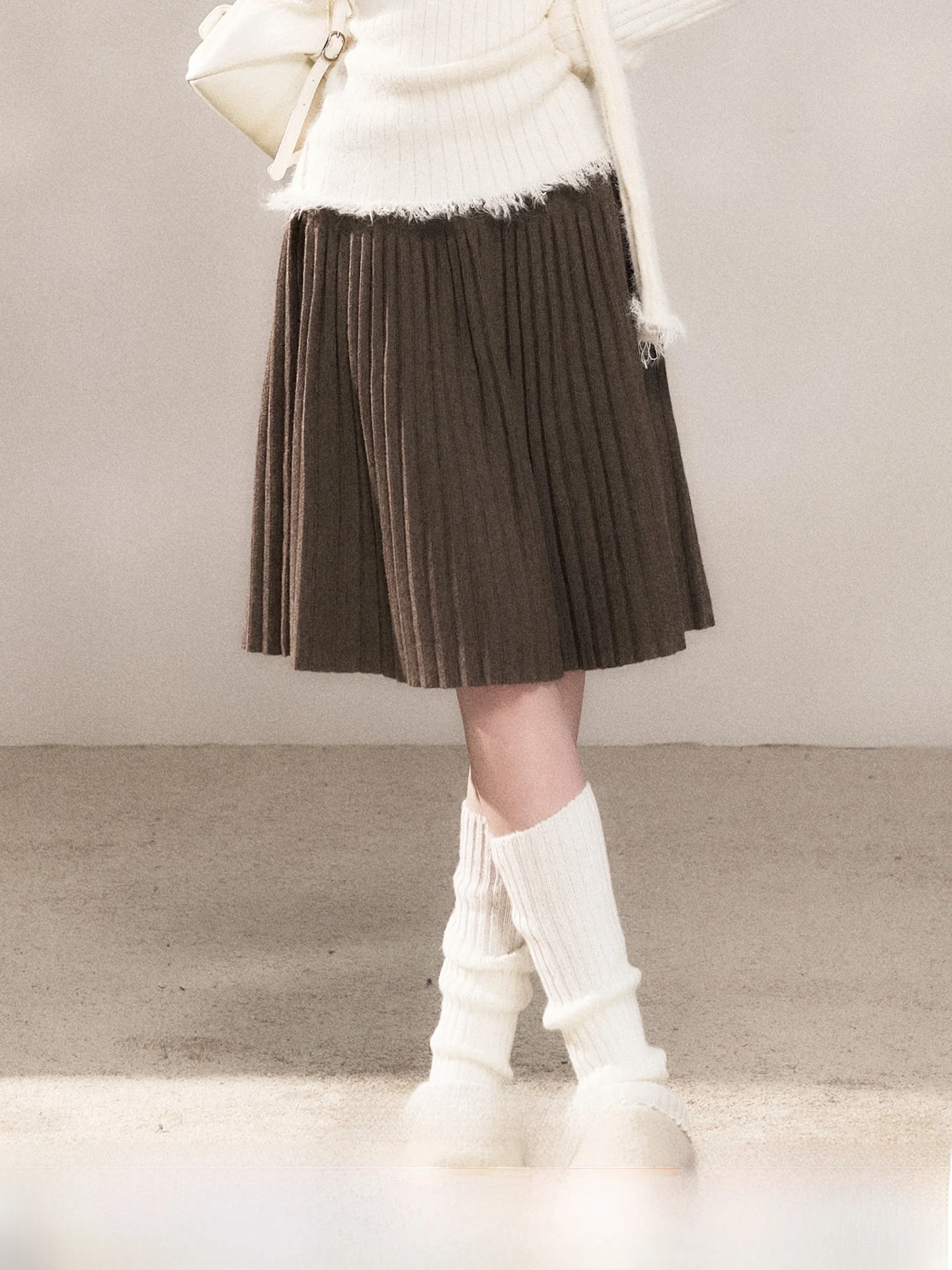 High Waist A-Line Skirt Women's Winter New Sle Commute Korean Version ort Skirt Ci Commute Elastic Waist Design
High Waist A-Line Skirt Women's Winter New Sle Commute Korean Version ort Skirt Ci Commute Elastic Waist Design