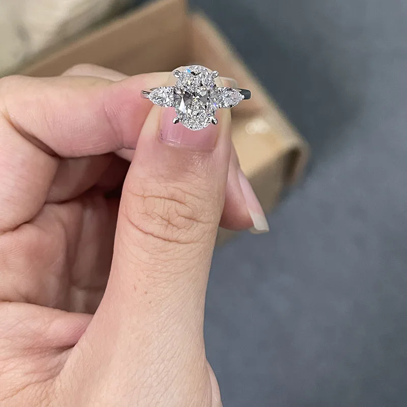 IGI Certified 3 Carat Oval Shape EF VS-VVS Lab Grown Diamond Ring Solid 950 Platinum Elegant Proposal Anniversary Jewelry Ring
IGI Certified 3 Carat Oval Shape EF VS-VVS Lab Grown Diamond Ring Solid 950 Platinum Elegant Proposal Anniversary Jewelry Ring