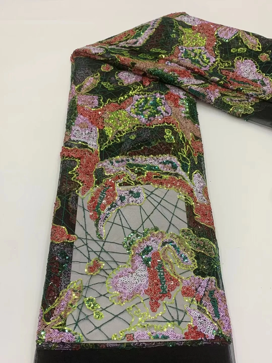 Nigerian Lace Fabric 2023 High Quality Lace with Sequins Latest African Net Mesh Lace 5Yards AXB5634
Nigerian Lace Fabric 2023 High Quality Lace with Sequins Latest African Net Mesh Lace 5Yards AXB5634