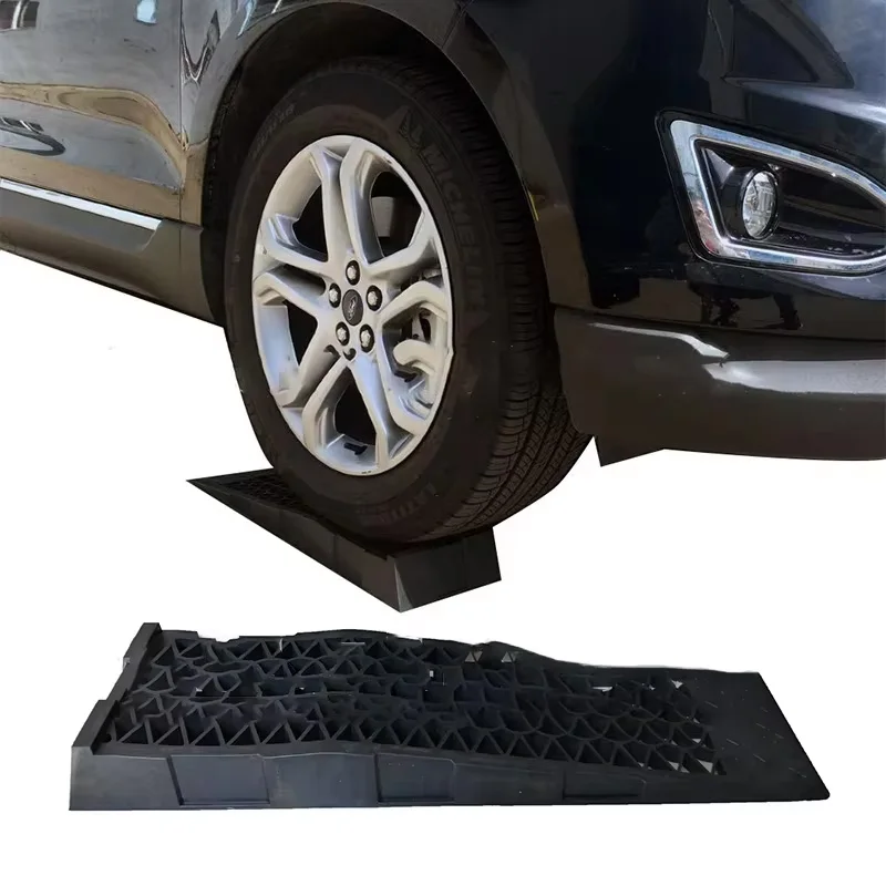 2Pcs 5000KG Capacity Heavy Duty Car Ramps 70cm Plastic Portable Loading Access Ramps Lift Repair Maintenance Jack Lift Tool
2Pcs 5000KG Capacity Heavy Duty Car Ramps 70cm Plastic Portable Loading Access Ramps Lift Repair Maintenance Jack Lift Tool