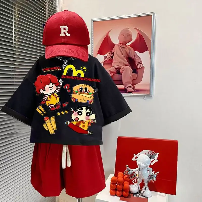 Children Burger fries graffiti short sleeve set summer cartoon top boys girls versatile shorts tops set
Children Burger fries graffiti short sleeve set summer cartoon top boys girls versatile shorts tops set